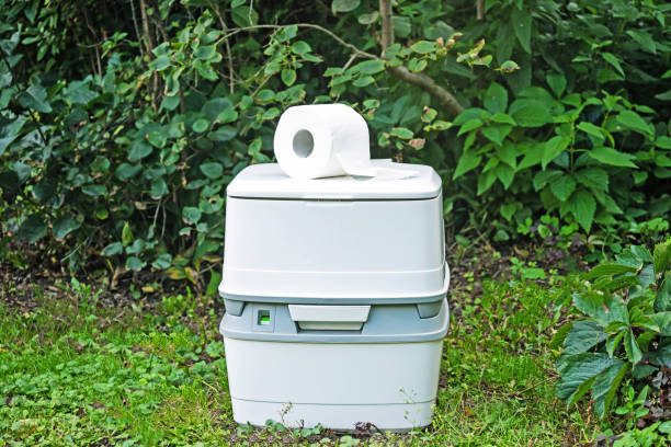 Best Emergency porta potty rental  in Diamond Springs, CA